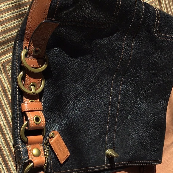 Pebbled Black Leather Coach hobo bag pocketbook - Picture 7 of 7